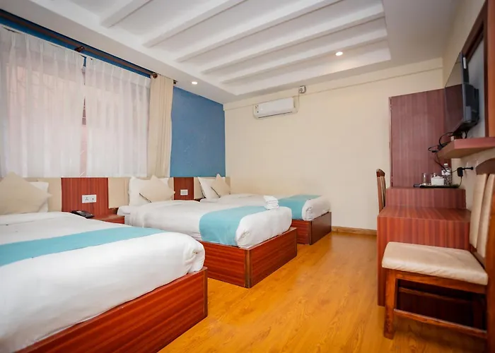 Ab Hotel *