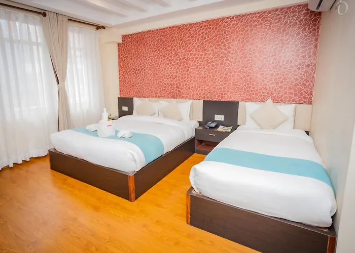 Ab Hotel *